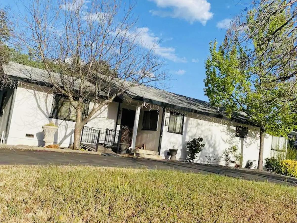 Family Friendly, 3 Bedroom House, With King Bed For Up To 15 - Bbq - Internet - Jet Tub Auburn Exterior photo